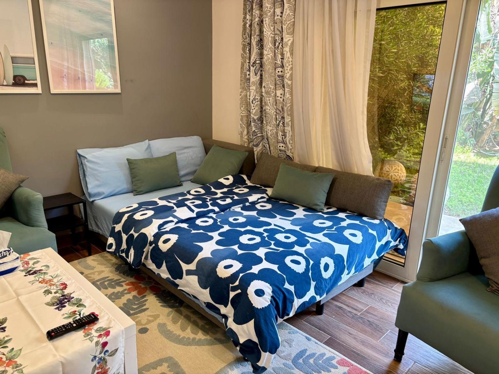Rated 1 Bedroom With Private Garden In Karma Sheikh Zayed - Only Families & Single Travelers דירה Sheikh Zayed City